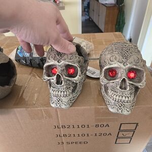 Decorative Skull with Red Eyes Aquarium Fish Tank